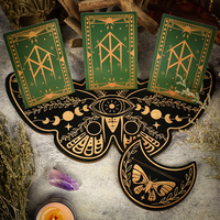 Support de cartes de tarot en bois OWNSWING, sculpté à la main, avec motif papillon et phases de lune, présentoir d'autel pour cartes oracle, pour rituels