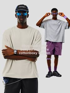 เสื้อยืดคอกลมแขนสั้นทรงหลวมสไตล์ลำลองผ้าฝ้ายแท้เนื้อหนัก 400 กรัม สีพื้น รุ่นใหม่ประจำฤดูใบไม้ผลิ/ฤดูร้อน ปี 2026 สำหรับผู้ชาย - Product Image 3