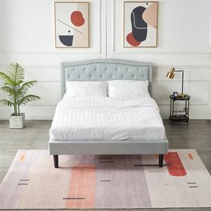 <span class=keywords><strong>Lit</strong></span> double moderne avec cadre en bois simple, tissu en velours de lin, base de <span class=keywords><strong>lit</strong></span> avec rangement, panneau de tête de <span class=keywords><strong>lit</strong></span>, style doux, <span class=keywords><strong>lit</strong></span> plateforme - Product Image 1