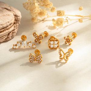 Pendientes Hipoalergénicos de Acero Inoxidable Maina, Joyería para Perforaciones, Pendientes de Cartílago con Forma de Mariposa, Perforaciones de Tragus, Hélix y Labios - Product Image 4