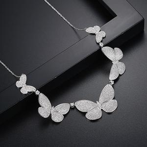 Nouveau produit, collier avec grand pendentif papillon en zircon cubique blanc, bijoux de mariage de luxe pour femmes, <span class=keywords><strong>cadeau</strong></span> de fête pour les mariées - Product Image 2