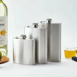 Haute qualité personnalisé 1-10oz métal acier inoxydable Portable vin whisky flacon de hanche et flacon de hanche en or pour le whisky