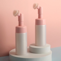Flacon cosmétique vide en plastique PET rose pour nettoyant moussant pour le visage 100ml 120ml 150ml 180ml Emballage personnalisé avec tête de brosse en silicone