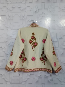 เสื้อแจ็คเก็ตแขนยาวแบบสั้น ผ้ากำมะหยี่ปักลายแบบแคชเมียร์ ทำมือ สำหรับฤดูหนาว ผ้าฝ้าย 100% ระบายอากาศได้ดี เป็นมิตรกับสิ่งแวดล้อม สำหรับผู้หญิง - Product Image 6