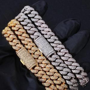 Bracelet tendance en argent sterling 925 avec moissanite taille brillant rond pour un style hip-hop urbain - Product Image 5