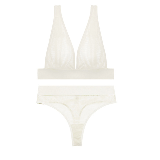 Luxury Cotton Bralette & Panty Set OEM Bulk Supplier Wireless Lace Bra for Women Big Size Intimates Pure Comfort