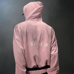 เสื้อฮู้ดดี้ผู้ชายผ้าฝ้ายทรงหลวมแบบซิป สีชมพูทำเก่า ย้อมสีแบบสเปรย์สไตล์สตรีทแฟชั่น  รับผลิตตามสั่งพร้อมปักโลโก้ขายส่ง - Product Image 5