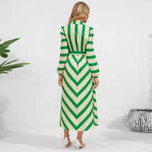 Camicia <span class=keywords><strong>a</strong></span> collo alto <span class=keywords><strong>a</strong></span> manica lunga stile africano di buona qualità con motivo <span class=keywords><strong>a</strong></span> <span class=keywords><strong>righe</strong></span> colorate lunga <span class=keywords><strong>a</strong></span> linea Maxi abito - Product Image 3