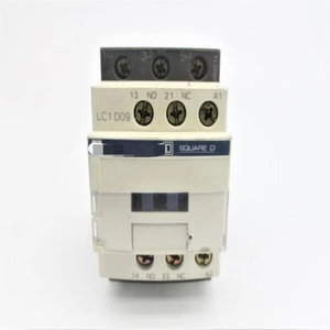 وحدة تحكم PLC صناعية أصلية جديدة LC1D09B7 24 فولت 25 أمبير جاهزة للتسليم من المستودع - Product Image 1