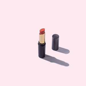 Tubos de bálsamo labial recargables de lujo al por mayor y personalizados con un diseño único de barras de plástico para lápiz labial - Product Image 2