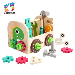 Set Kostum Peran Polisi Anak dari Kayu dengan Rompi, Topi, Borgol, dan Alat Polisi Pura-pura - Pakaian Realistis W10L111 - Product Image 5