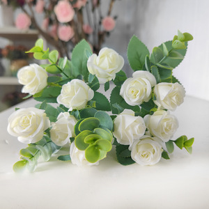 <span class=keywords><strong>Fleurs</strong></span> artificielles en gros pour mariage, <span class=keywords><strong>fleurs</strong></span> décoratives en soie, roses artificielles <span class=keywords><strong>de</strong></span> haute qualité, roses artificielles au toucher réel - Product Image 3