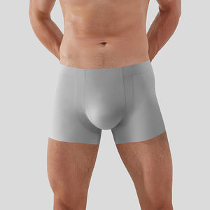 Venta al por mayor de Calzoncillos Bóxer suaves de seda helada con logotipo personalizado Cooling Feel para hombre, ropa interior de talla grande para hombre - Product Image 1