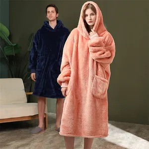 Pijama holgado de franela con capucha para hombre y mujer, ropa para estar en casa, Otoño e Invierno