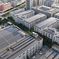 Sistema de Montaje de Paneles Solares Fotovoltaicos de Acero Galvanizado por Inmersión en Caliente de Grado MW Pre-ingenierizado para Proyectos en Suelos y Techos Planos