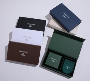 Luxurious Rectangle Flip Top Magnetic Jewelry Box with Custom Logo for Wedding Favor Valentine Day <b>Gift</b> Paper Packing <b>Boxes</b> - Product Image 4
