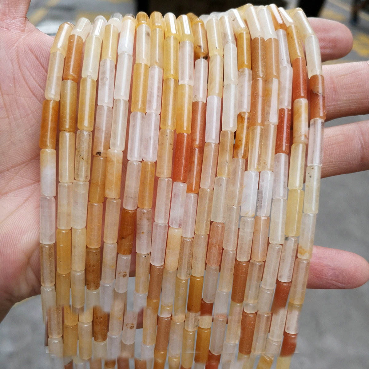Topaz beads beads