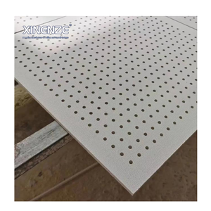 Plaque de plâtre perforée acoustique ignifuge et résistante à l'eau, surface en papier, cloison intérieure, décoration de <span class=keywords><strong>plafond</strong></span> - Product Image 1