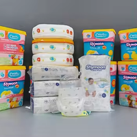 Échantillon gratuit Prix raisonnable Stocklot de couches jetables pour bébé pas cher respirant avec prêt à expédier en Chine vente en gros