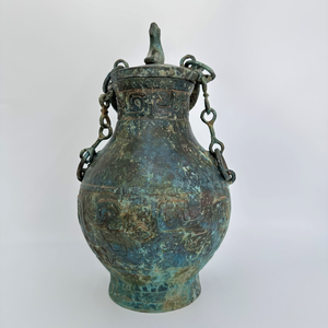 Hu Ancien Navire En Bronze Couvercle En Forme D'oiseau Poignée De <span class=keywords><strong>Poutre</strong></span> De Chaîne Forme Réaliste Motifs Complexes Intégrant Parfaitement Artisanat En Métal - Product Image 1