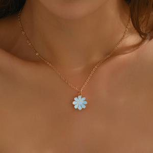 European Vintage Gold Plated Daisy Jewelry Set <b>Sweet</b> Sunflower <b>Necklace</b> & Earrings for Women Anniversary Gift - Product Image 2