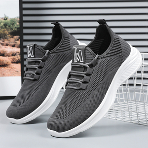 Fabricants chinois de chaussures personnalisées, logo de designer, baskets décontractées respirantes pour hommes, chaussures de basket personnalisées à la mode pour hommes - Product Image 3