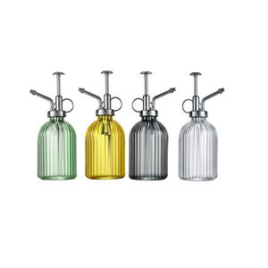 <span class=keywords><strong>Arrosoir</strong></span> en verre à une main pour pulvérisateur d'intérieur en verre 6in Vintage Stripe Glass Plant Mister With Bronze Plastic Top Pump - Product Image 1