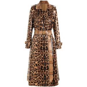 OEM/ODM 2023 Otoño e Invierno estampado largo gabardina <span class=keywords><strong>cortavientos</strong></span> manga larga cuero Top abrigo chaqueta <span class=keywords><strong>mujer</strong></span> abrigo vestidos - Product Image 1