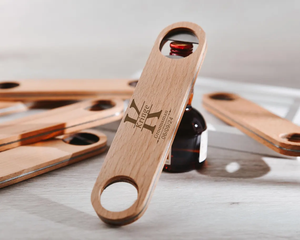 USA Lager Großhandel 50er-Pack Holz-Flaschenöffner Flacher Bieröffner aus Holz für Lasergravur Blanko Werbegeschenke - Product Image 5