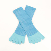 Chaussettes de sport anti-ampoules pour l'extérieur, personnalisées en usine, OEM, à cinq doigts, en coton éponge, avec blocs de couleur, corps de chaussette élastique