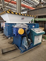 Broyeur de bois à commande PLC avec séparateur magnétique haute performance à vendre