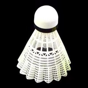 Sports Lk - Paquete de 12 Volantes de Bádminton de Nailon, Duraderos, para Entrenamiento en Interiores y Exteriores - Product Image 5