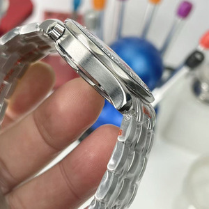 Montre automatique de luxe en acier inoxydable pour hommes, série 300, résistante à l'eau, calendrier lumineux, mouvement Seiko 8205, cadran à aiguilles - Product Image 4