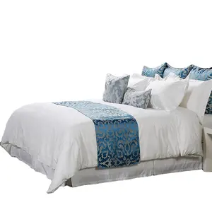 KHÁCH SẠN bộ đồ giường Bộ Comforter poly cotton tấm ga trải giường với thêu dòng