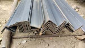 Fabricant Norme JIS G3101 Grade SS400 <span class=keywords><strong>100x100x10</strong></span> Acier laminé à chaud Angle en acier - Product Image 1