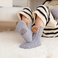 Kinder-Winter-Crew-Floorsocken mit Niedlichem Dinosaurier-Muster, Flauschig, Rutschfest, Atmungsaktiv, Umweltfreundlich, Unisex Kindersocken, Einheitsgröße 1-8