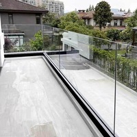 Verre trempé laminé transparent 6mm-12mm, panneaux de verre de sécurité de qualité supérieure pour la décoration des murs-rideaux, des fenêtres et des portes des bâtiments modernes