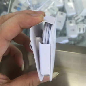 Audífonos Intrauditivos con <span class=keywords><strong>Cable</strong></span> Tipo C Originales de Alta Calidad para <span class=keywords><strong>iPhone</strong></span>, Audífonos de 8 Pines con Micrófono para <span class=keywords><strong>iPhone</strong></span> 14 13 12 <span class=keywords><strong>11</strong></span> X - Product Image 4