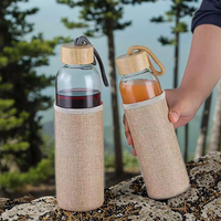 Sports de plein air portables 300ml 450ml 500ml bouteille d'eau en verre avec couvercle en bambou lanière de couverture en lin isolante
