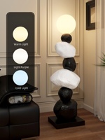 HJ HOME Lampe de sol artisanale en résine avec éclairage LED Décoration créative en pierre pour le salon, le bureau et la maison-un lampadaire unique