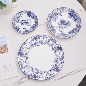 Juego de platos de porcelana de 3 piezas personalizados al por mayor, respetuoso con el medio ambiente, alta dureza, estilo occidental, color gris, hecho de cerámica para bodas - Product Image 5