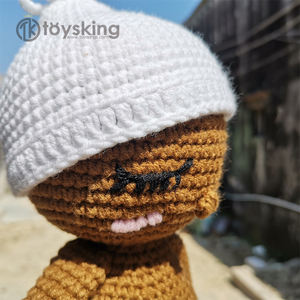 Peluche Dormouse en Coton Biologique Faite Main avec Chapeau – Adorable Jouet de Confort pour Bébé et Aide au Sommeil pour Nouveau-né - Product Image 2