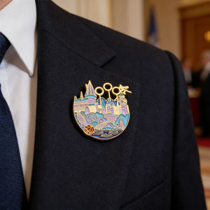 Épinglette en métal émaillé doux personnalisée, dessin animé, anime, château magique, <span class=keywords><strong>broche</strong></span> <span class=keywords><strong>de</strong></span> revers, alliage <span class=keywords><strong>de</strong></span> zinc, acier inoxydable, badge - Product Image 3