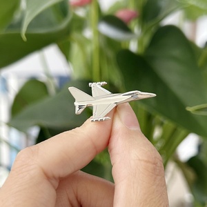 Vente en gros usine : Badge de pilote d'aviation en métal 3D, épinglette d'avion, broche de poitrine pour uniforme d'aviateur, emblème - Product Image 1