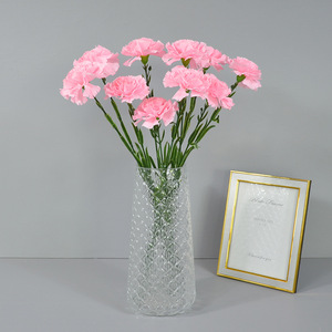 Fleurs artificielles en soie Dongchen Crafts, œillets de 8 cm à tige unique, pour décorations de maison et de mariage - Product Image 1