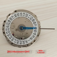 Montre mécanique entièrement automatique à mouvement 2813 GMT, quatre aiguilles, calendrier simple, roue rouge, acier bleu, boîtier métallique analogique 8205 8215