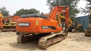 Excavadora hidráulica DH225Lc-7 segunda mano Doosan, excavadora sobre orugas CE EPA, buena calidad, gran oferta - Product Image 5