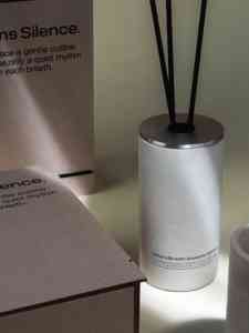 ชุดกระจายกลิ่นหอมแบบก้านไม้หอมในภาชนะปูนซีเมนต์ขัดเงา ดีไซน์หรูหรา สำหรับตกแต่งบ้าน ขนาด 150 มล. พร้อมน้ำมันหอมระเหย - Product Image 3