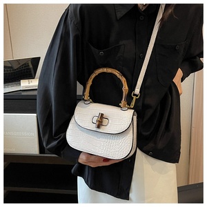 Borsa a Mano Firmata da <span class=keywords><strong>Donna</strong></span> Stile Vintage, Borsa a Spalla da <span class=keywords><strong>Donna</strong></span>, Borsa da Viaggio in Pelle PU da <span class=keywords><strong>Donna</strong></span>, Manico a Forma di Bambù, <span class=keywords><strong>Borse</strong></span> di <span class=keywords><strong>Marca</strong></span> da <span class=keywords><strong>Donna</strong></span> - Product Image 6