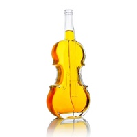 Bouteille à whisky en verre à esthétique géométrique, clarté haute définition pour la décoration de bar à domicile de luxe